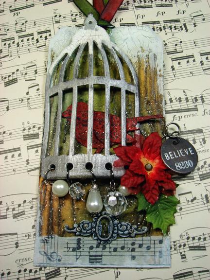 Distress Festive Foliage Birdcage Tag By Tim Holtz